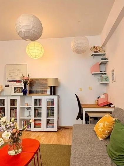 Apartament cu 2 camere semidecomandat, mobilat în 13 Septembrie