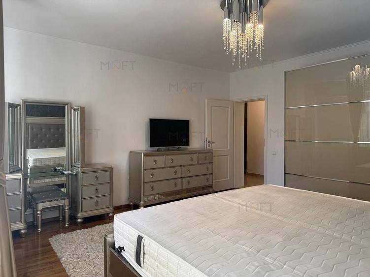 Apartament cu 4 camere decomandat, mobilat în Barbu Văcărescu