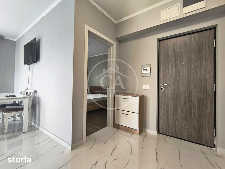 Apartament cu 3 camere decomandat în Seleuș
