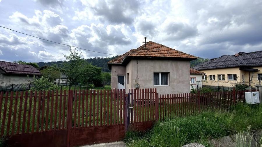 Casa individuala Leresti la strada principala+ teren 831 mp, utilitati complete - 6