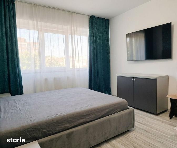 Apartament cu 2 camere decomandat în Central