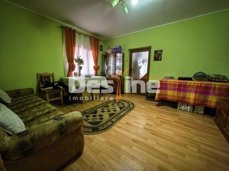 Casă individuală cu 4 camere cu Canalizare în Horpaz