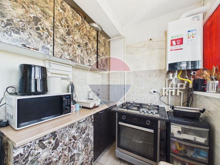 Apartament cu 2 camere semidecomandat, mobilat în Olteniței