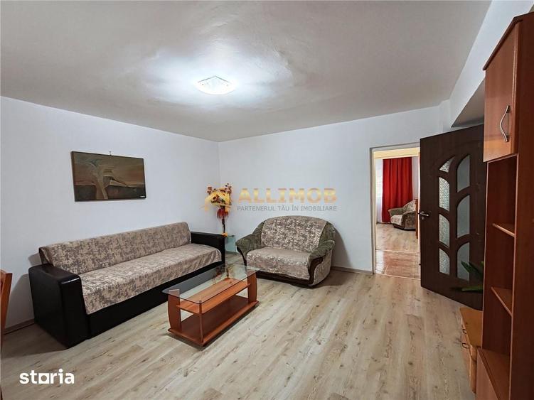 Apartament cu 2 camere semidecomandat în Democrației