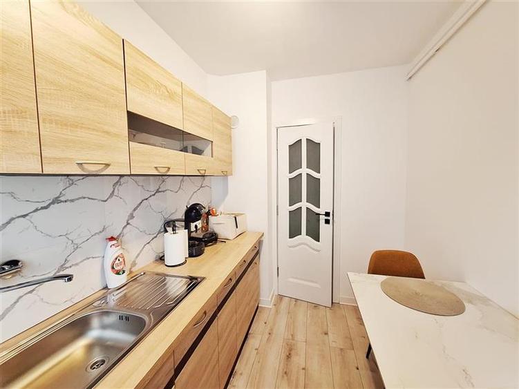 Apartament cu 2 camere nedecomandat în Central