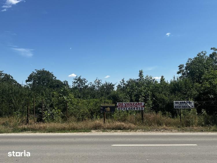 Teren de 2527 mp, în Central