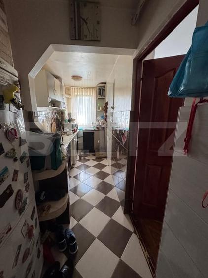Apartament cu 2 camere semidecomandat, mobilat în Hunedoara