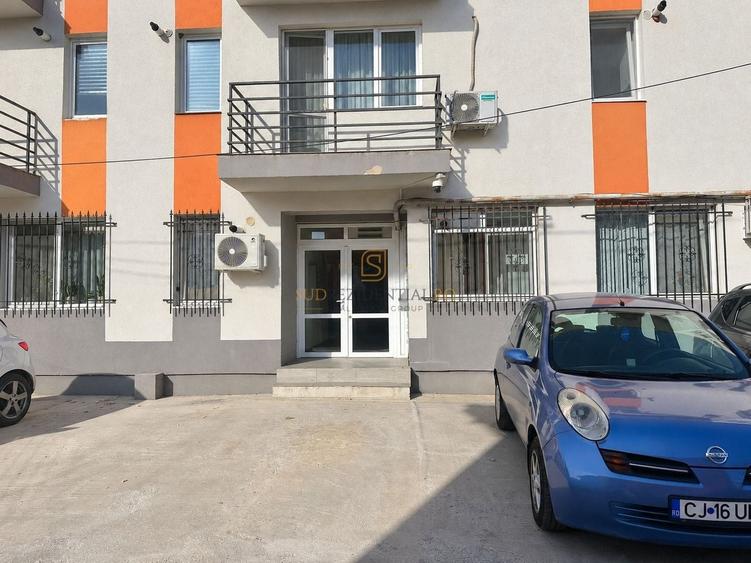 Garsonieră decomandată, mobilată în Sud