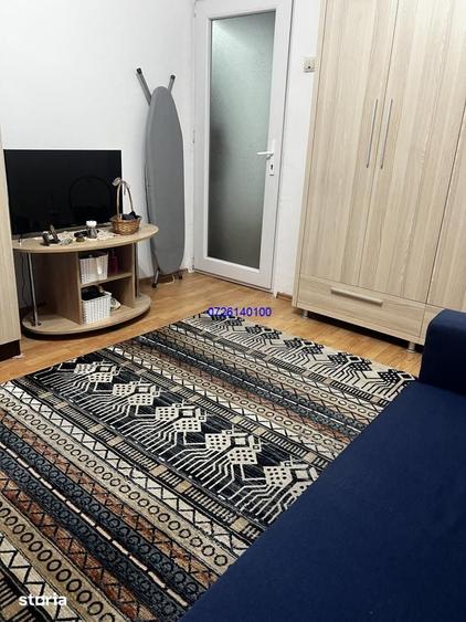 Garsonieră decomandată în CET
