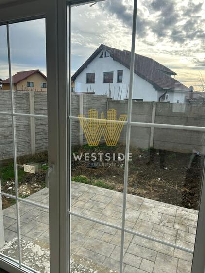 Apartament cu 3 camere decomandat în Sânandrei