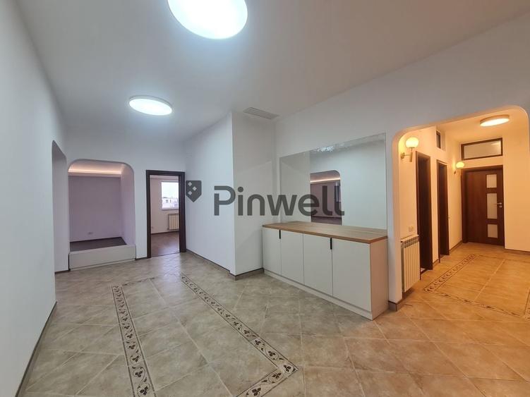 Apartament cu 4 camere decomandat, mobilat în Herăstrău