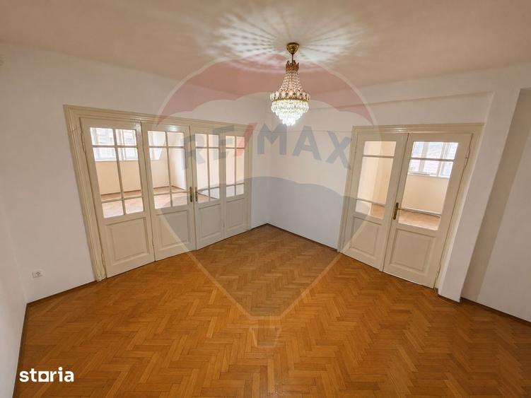 Apartament cu 2 camere decomandat în Dorobanți