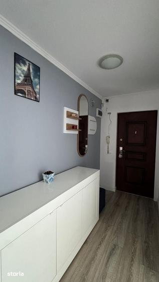 Apartament cu 3 camere în Rogerius