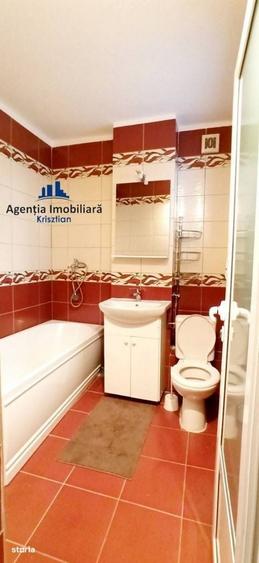 Apartament cu 2 camere decomandat în Careiului