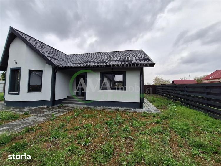 Casă cu 3 camere cu Teren 450 Mp în Letea Veche