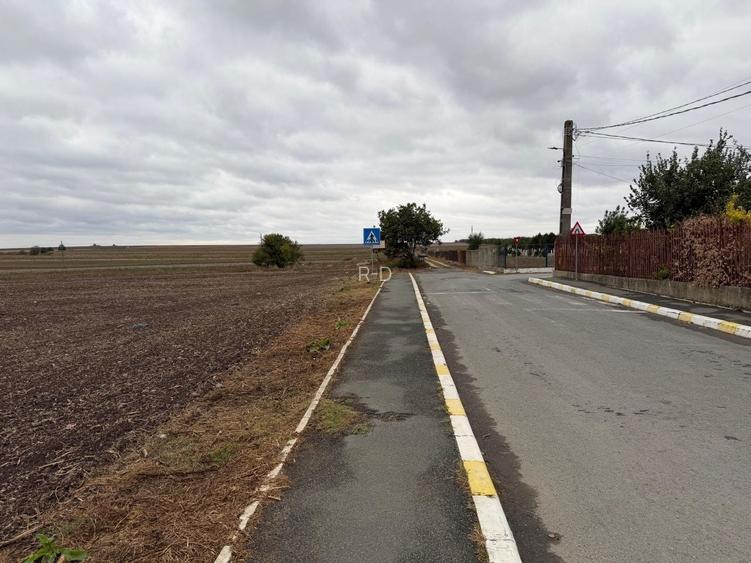 Teren intravilan 5000mp situat in valu lui traian,valul lui traian jud.constanta