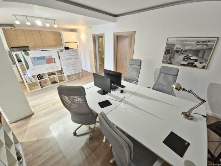 Apartament cu 4 camere în Dorobanți