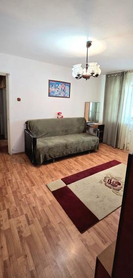 Apartament cu 2 camere semidecomandat în Popoveni