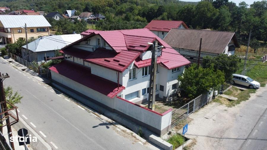 Casă cu Teren 272 Mp în Băiculești