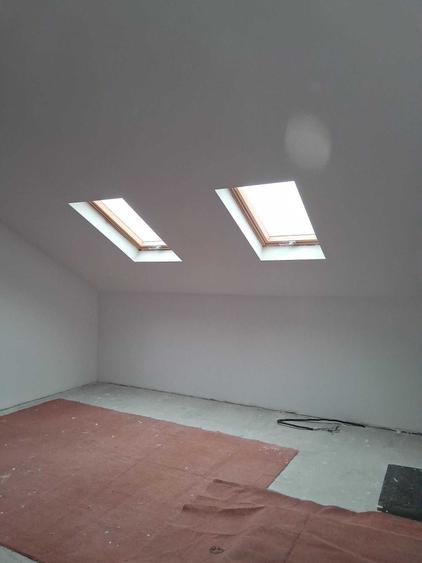 Casă cu 4 camere cu Teren 115 Mp în Est
