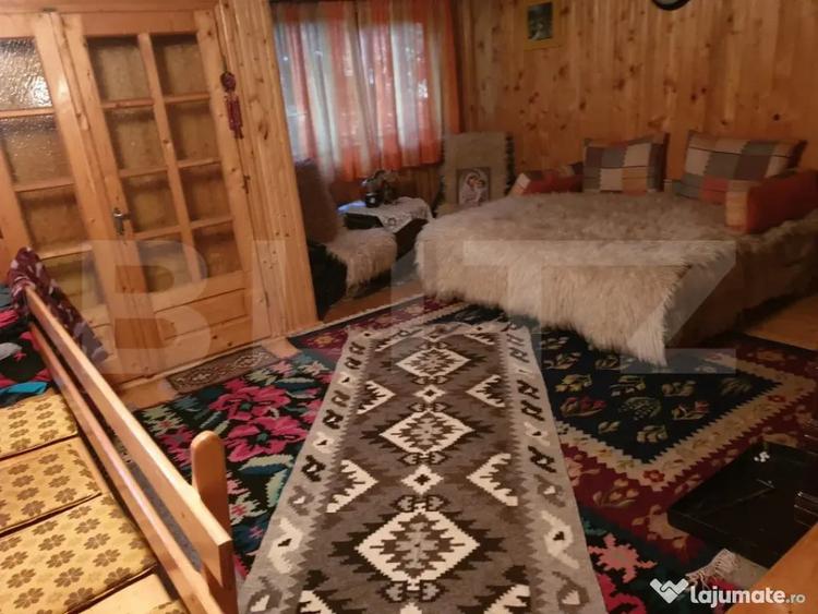 Cabana de vanzare, cu 4 camere, 100 mp, zona Piatra Fantanel - 4