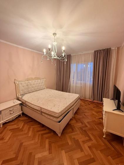 Apartament cu 3 camere decomandat în Nord