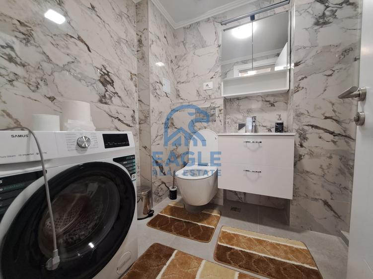 Apartament cu 3 camere decomandat, mobilat în Energia