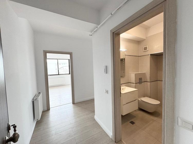 Apartament cu 4 camere în Dorobanți