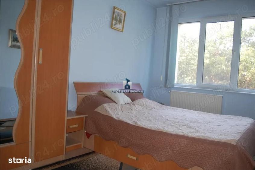 Apartament cu 2 camere decomandat în Berceni