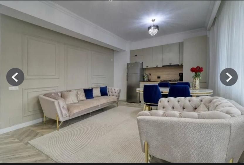 Apartament cu 4 camere decomandat în Bucureștii Noi