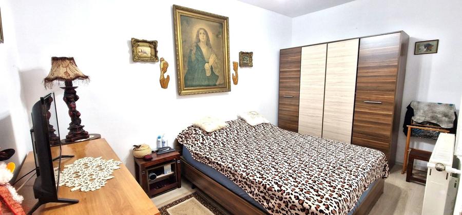 Casă individuală cu 3 camere cu Canalizare în Central