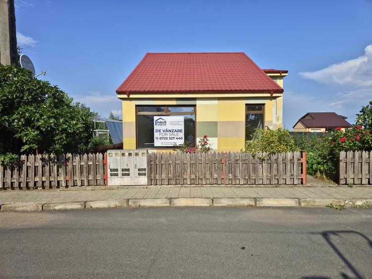 Casă cu 4 camere cu Teren 362 Mp în Cumpăna