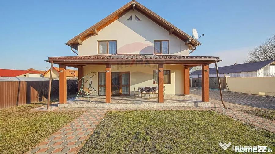 Casă cu 4 camere cu Teren 753 Mp în Prejmer
