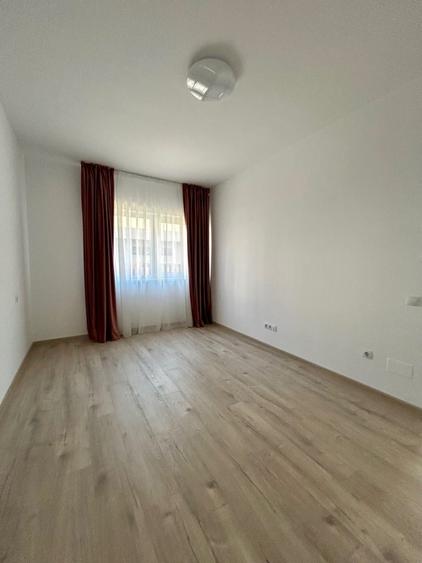 Apartament cu 2 camere semidecomandat în Florești — fotografia 3