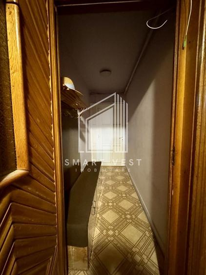 Apartament cu 3 camere decomandat, mobilat în Micro 15