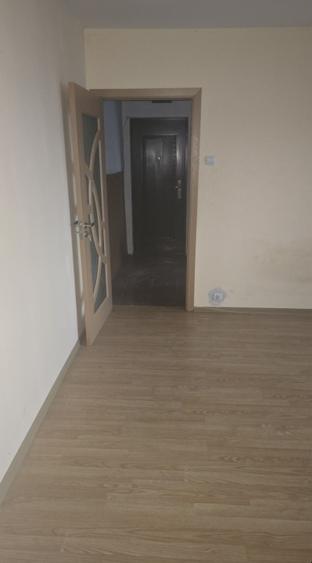 Apartament cu 2 camere semidecomandat, mobilat în Exterior Est