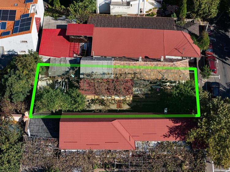 Casă individuală cu 4 camere cu Canalizare în Coiciu