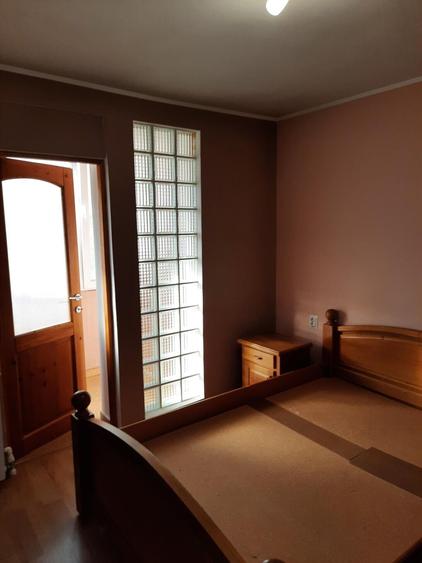 Apartament cu 2 camere semidecomandat în Olteniței