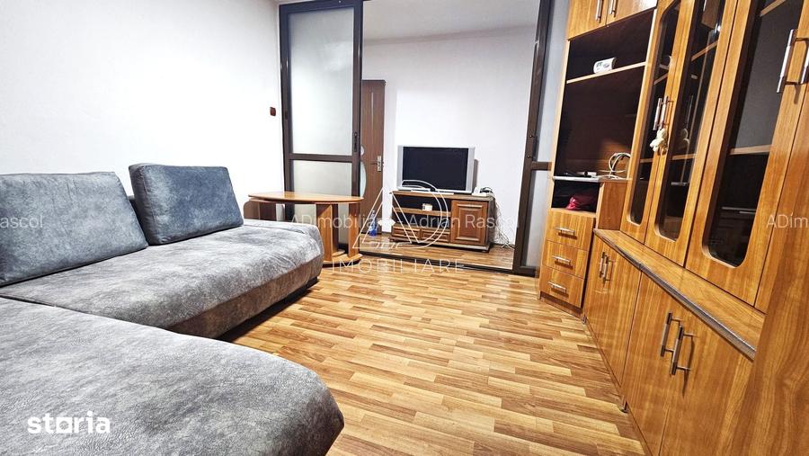Apartament 2 camere decomandat - Aleea Teilor - zona 9 Mai