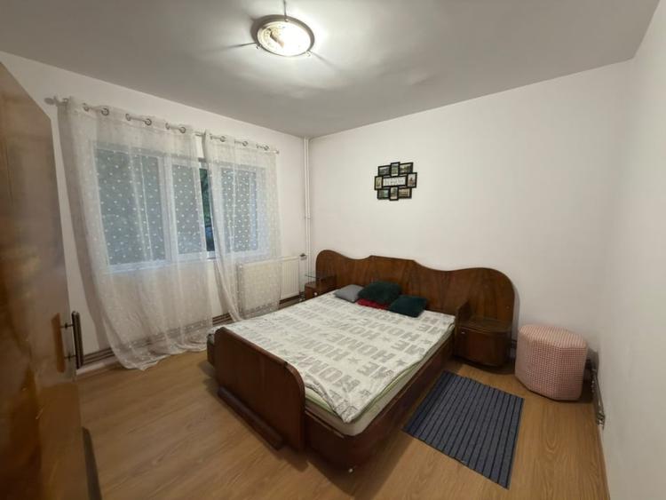 Apartament cu 2 camere semidecomandat, mobilat în Gheorghe Doja