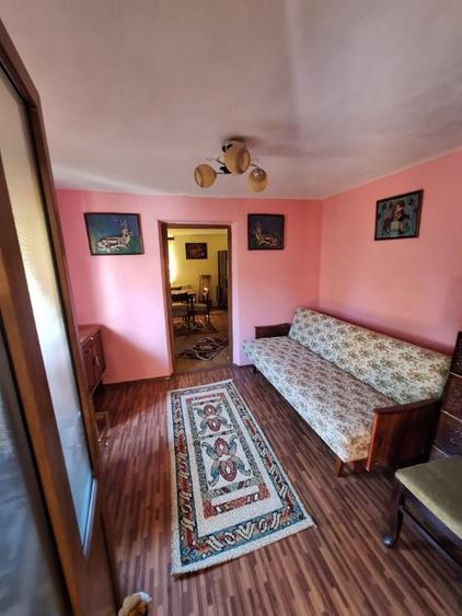 Casă cu 5 camere cu Teren 2724 Mp în Recea