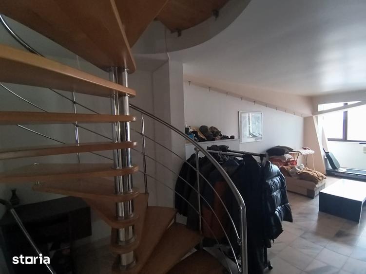 Apartament cu 5 camere în Ultracentral