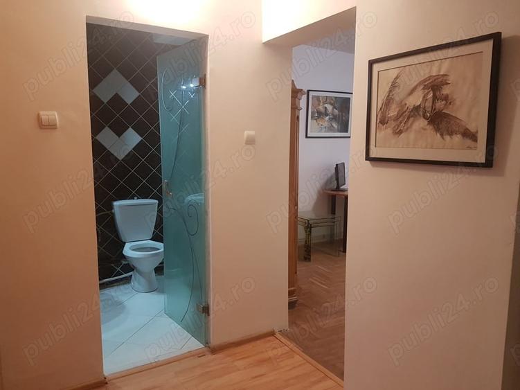 Apartament trei camere decomandat, etaj unu din patru, bloc deosebit, mobilat, doua balcoane inchise - 7