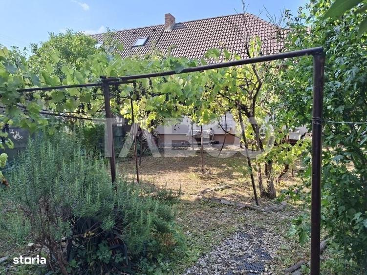 Casă cu 2 camere decomandat cu Teren 56 Mp în Tineretului