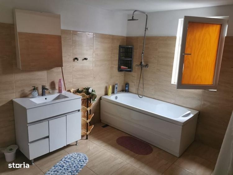 Casă cu 3 camere cu Teren 600 Mp în Pielești
