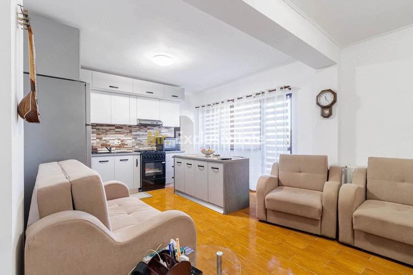 Apartament cu 3 camere semidecomandat în Adunații-Copăceni