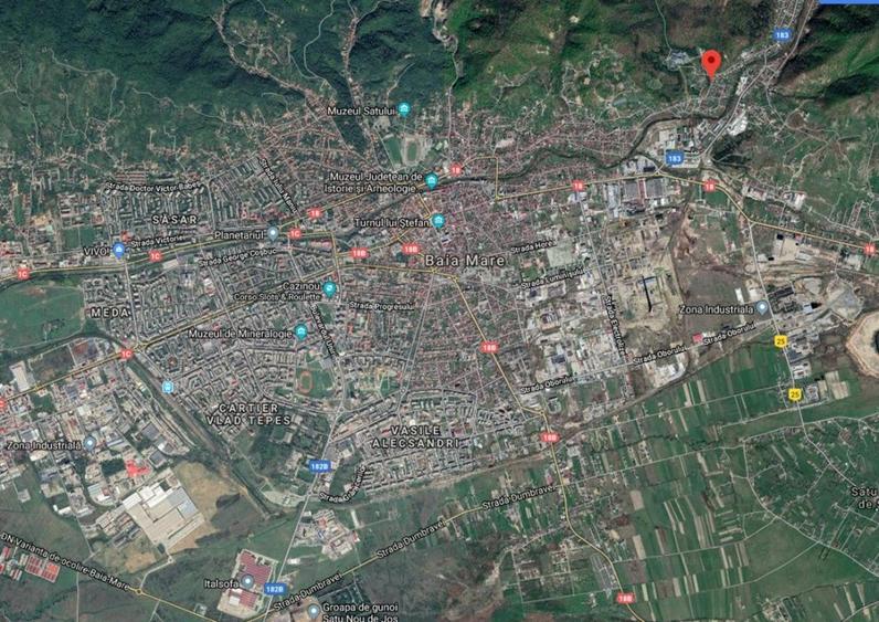 Casă cu 7 camere cu Piscina în Nord-Est
