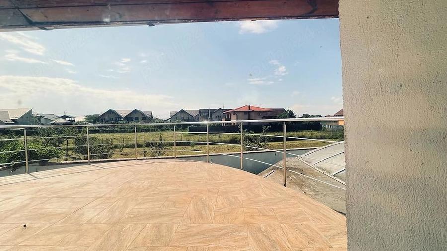Casă cu Teren 500 Mp în Mocira