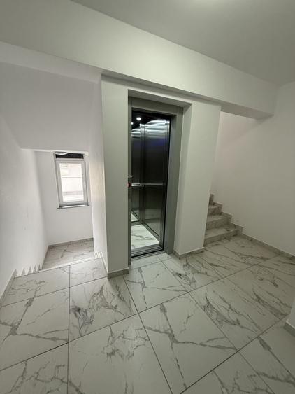 Apartament cu 2 camere decomandat în 1 Decembrie 1918