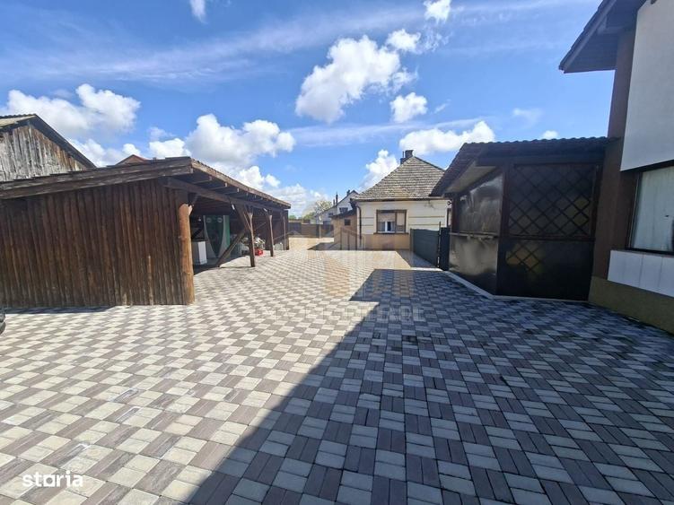 Casă cu 4 camere decomandat în Lunca Calnicului